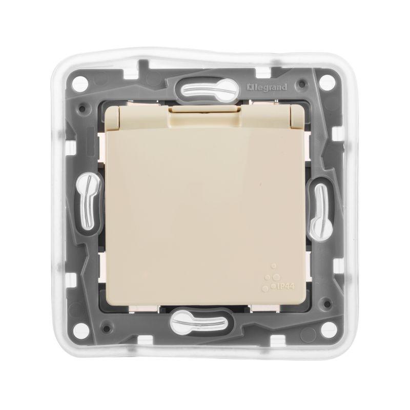 Розетка 1-м СП Etika 16А IP44 2P+E с заземл. защ. шторки с крышкой немецк. стандарт безвинтов. клемм